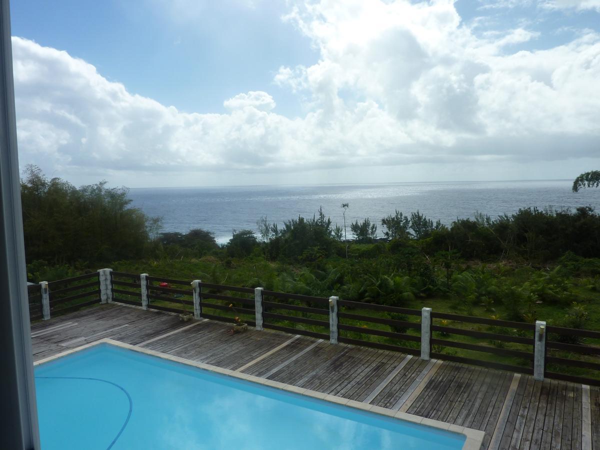 La Pointe Au Corail Bed & Breakfast Sainte-Rose Exterior photo